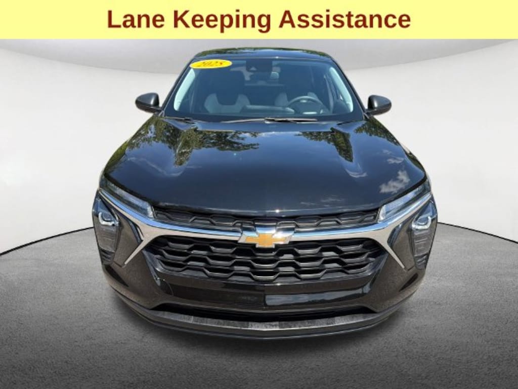Used 2025 Chevrolet Trax LS SUV