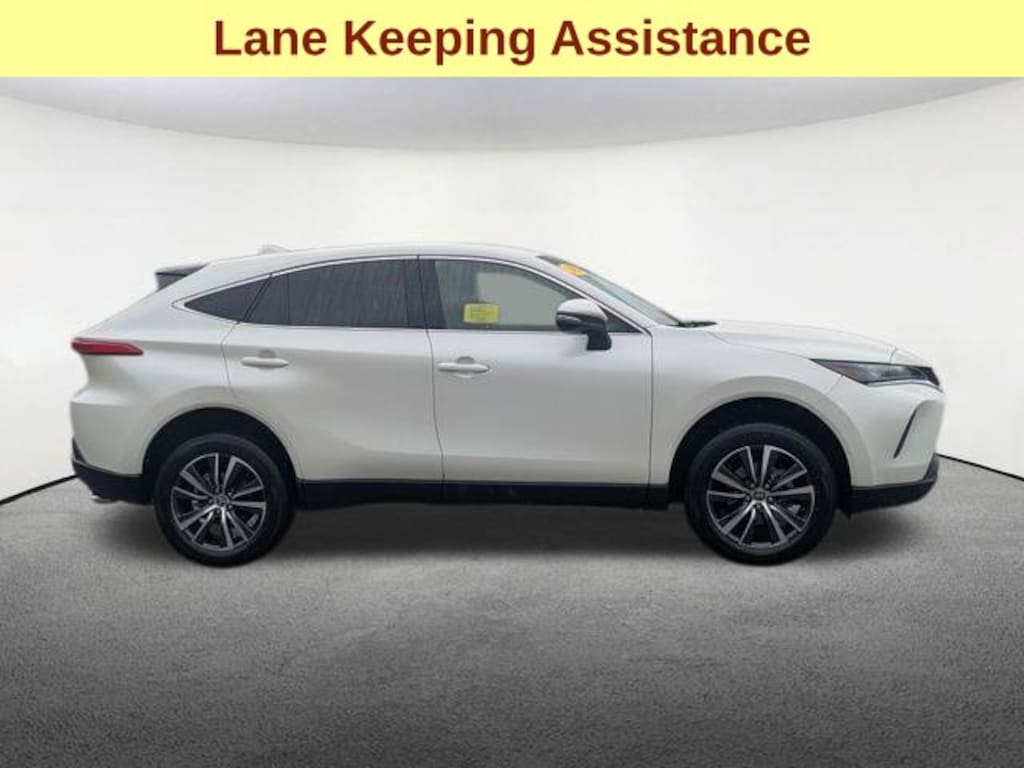 Certified 2022 Toyota Venza LE SUV