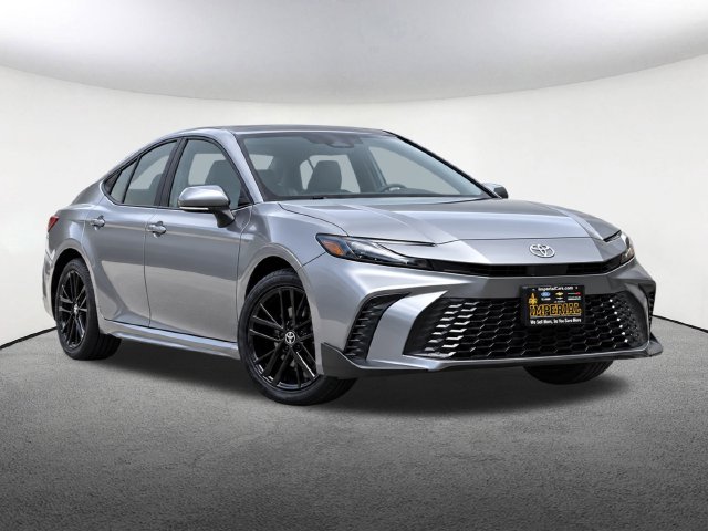 Certified 2026 Toyota Camry SE Sedan