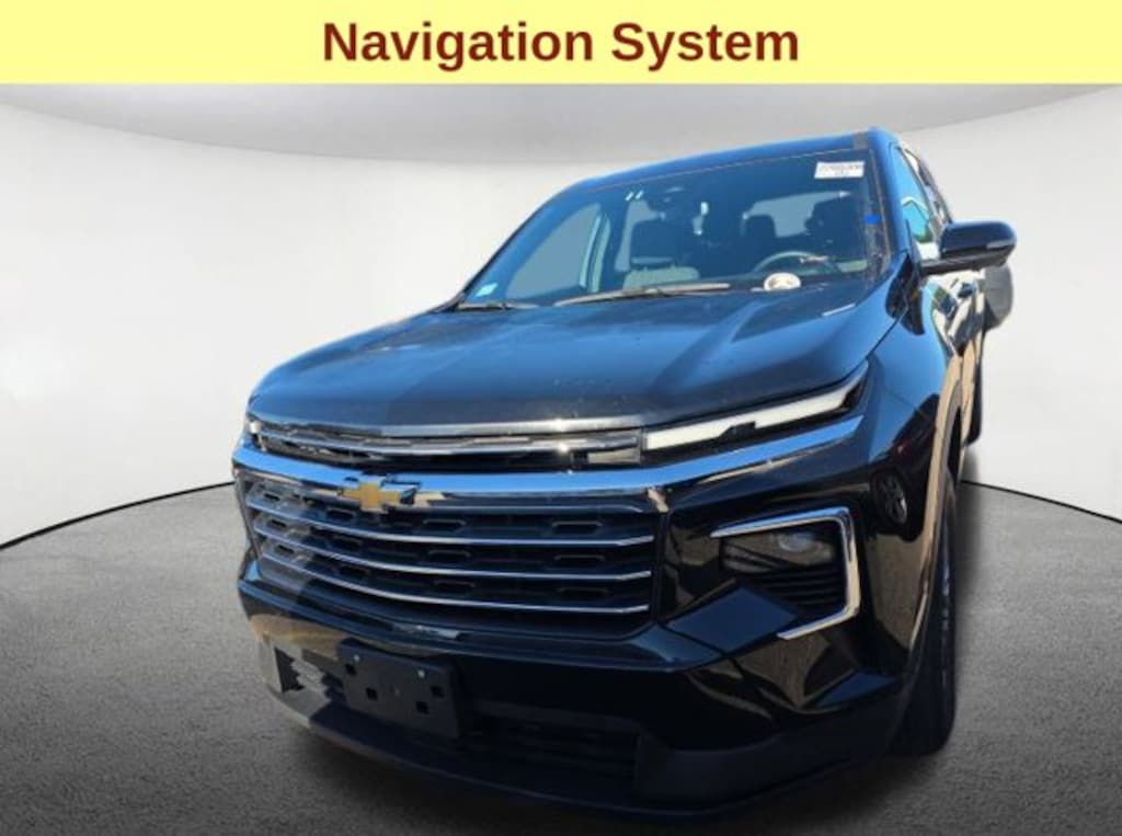 Used 2024 Chevrolet Traverse LT SUV