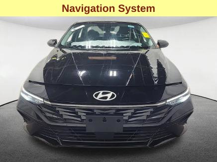 Used 2025 Hyundai Elantra Limited Sedan