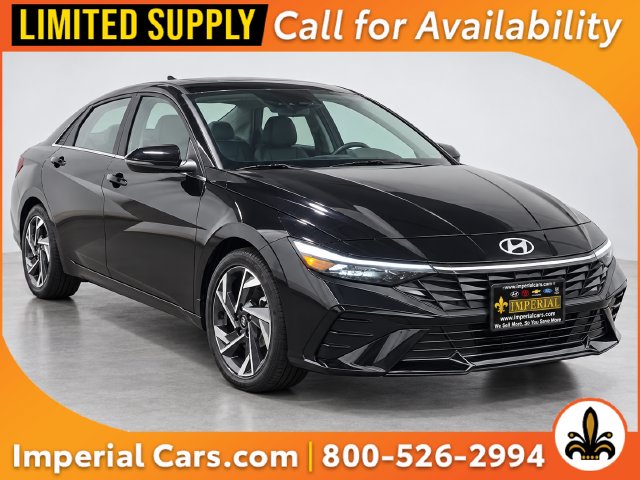 Used 2025 Hyundai Elantra Limited Sedan