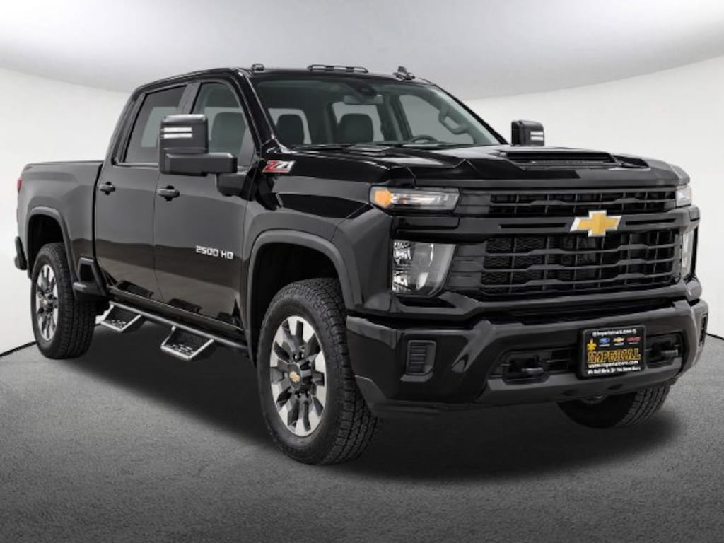 Used 2024 Chevrolet Silverado 2500HD Custom Truck