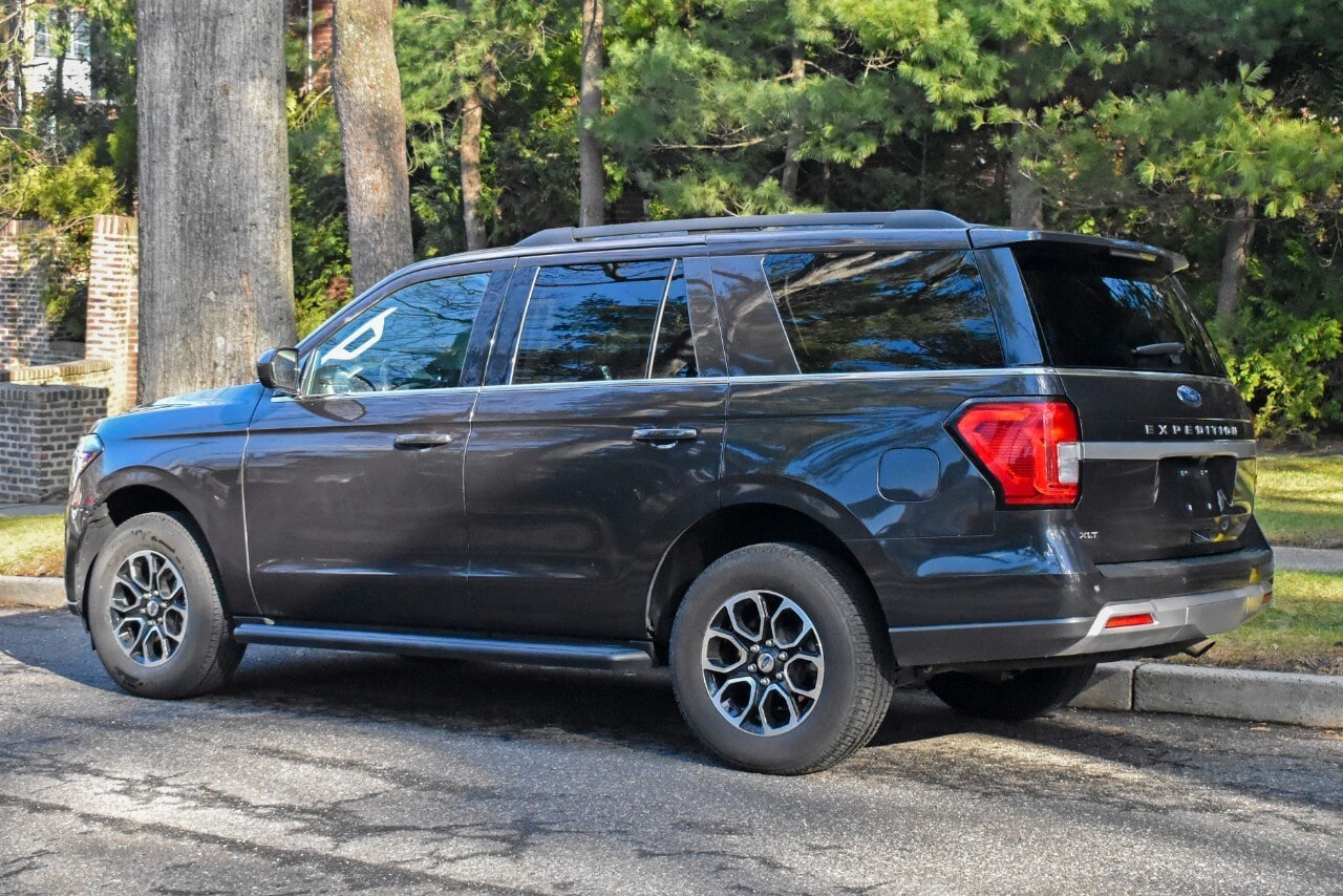 2024 Ford Expedition XLT - Photo 6