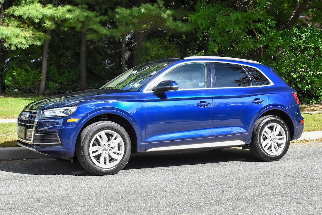 Used 2020 Audi Q5 45 Titanium SUV