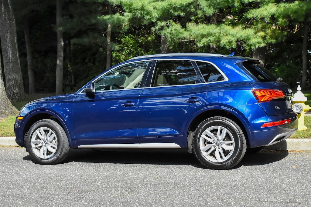 Used 2020 Audi Q5 45 Titanium SUV