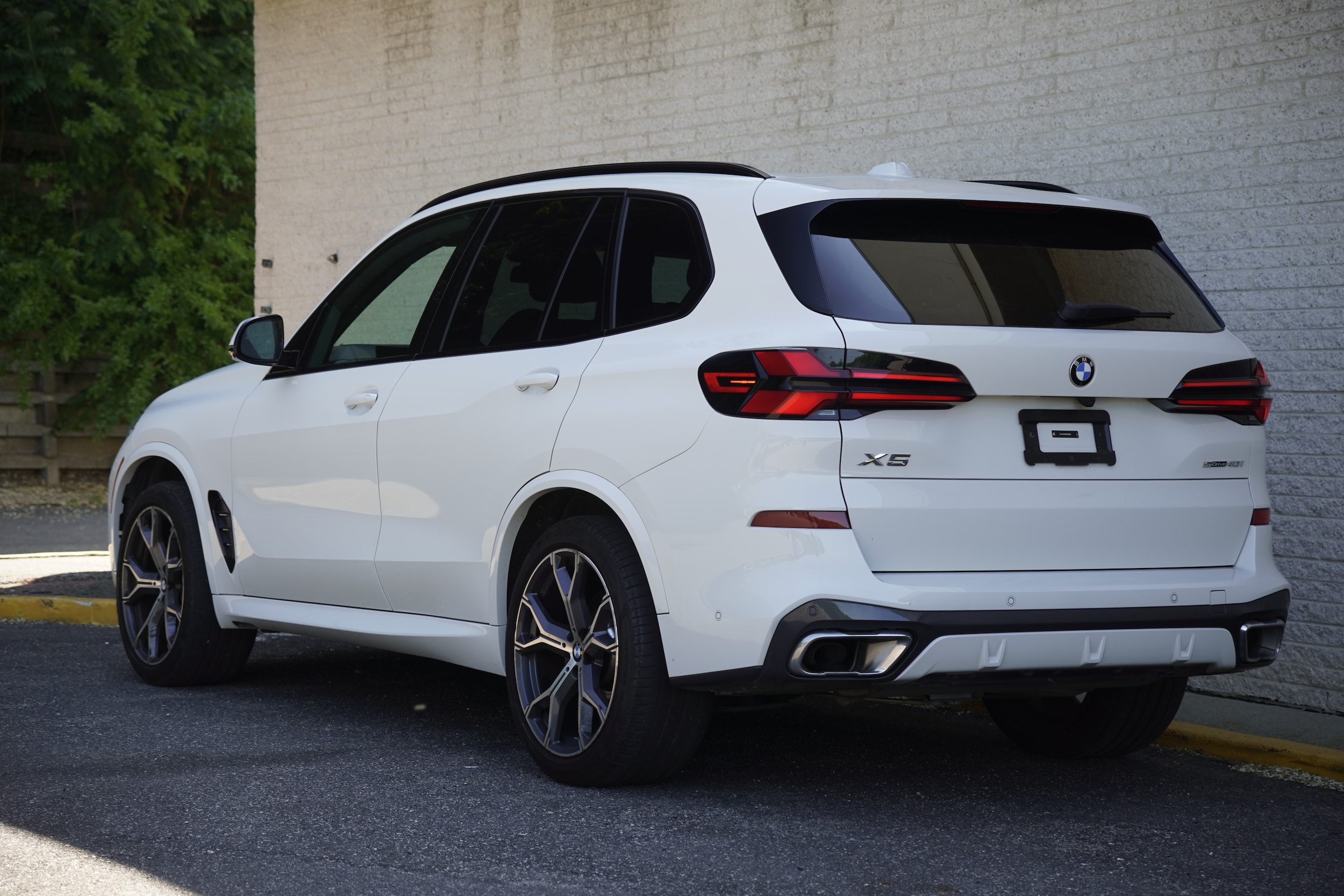 Used 2024 BMW X5 sDrive40i SUV