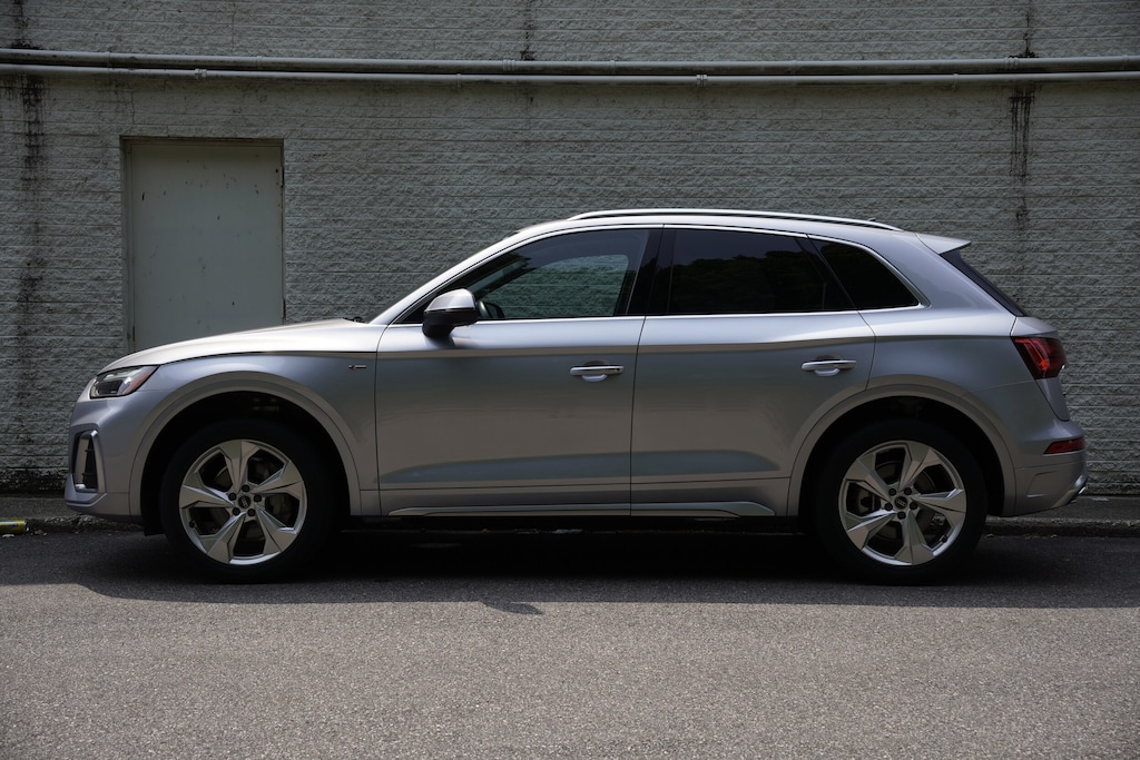 Used 2023 Audi Q5 45 S line Prestige SUV