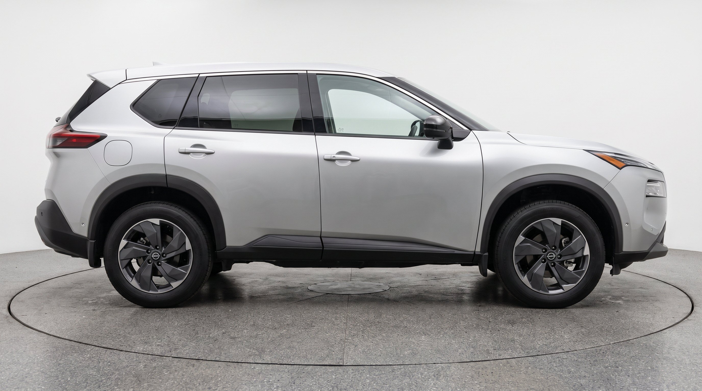 Thumbnail: 2025 Nissan Rogue - 10