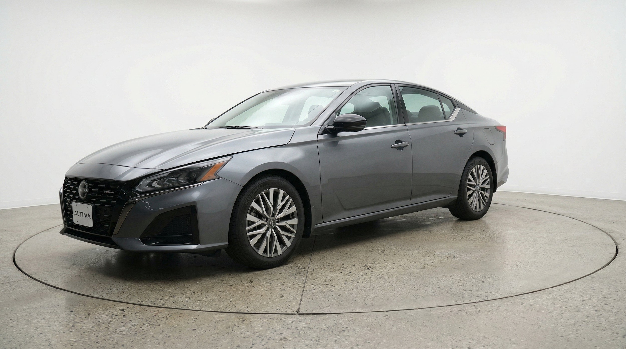 Thumbnail: 2025 Nissan Altima - 3