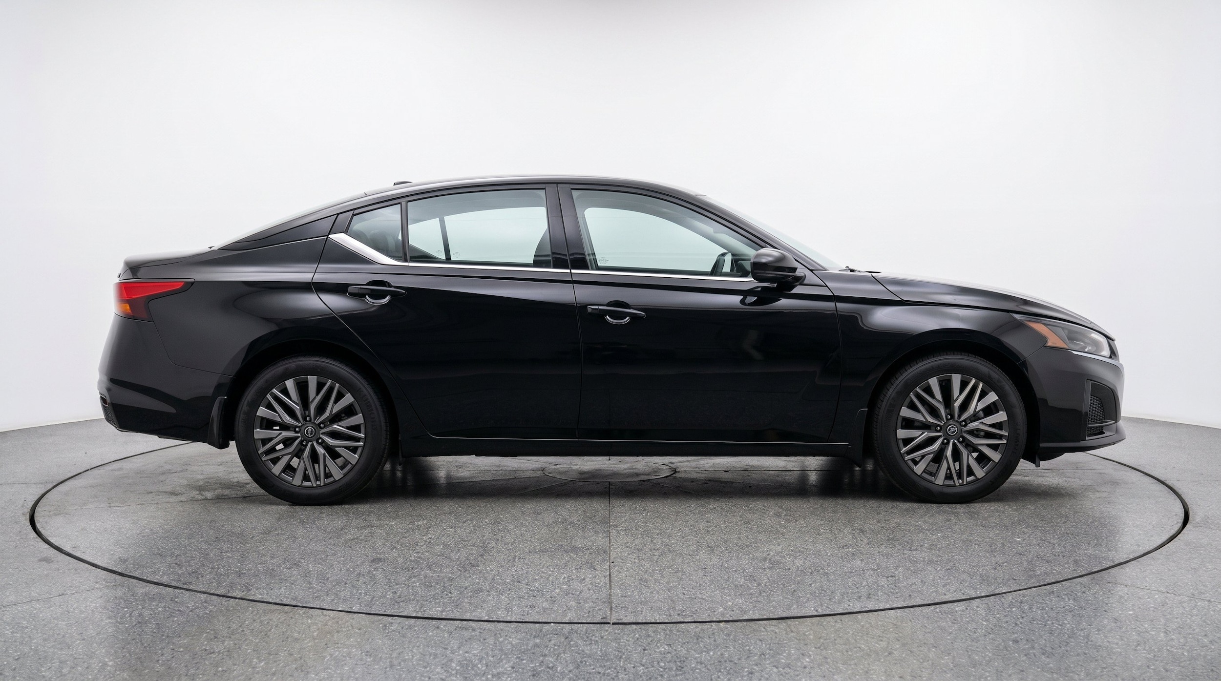 Thumbnail: 2026 Nissan Altima - 10