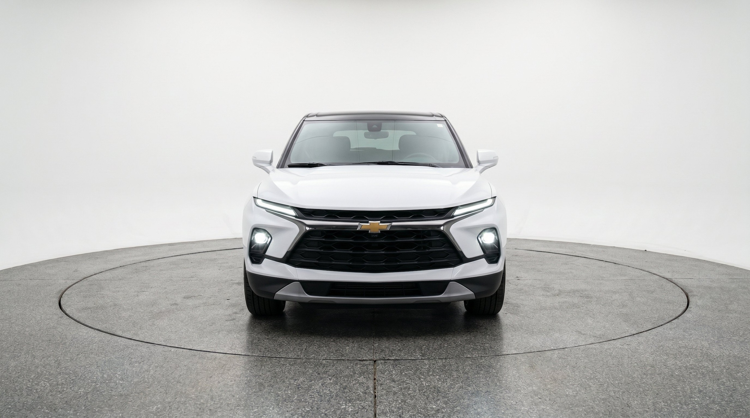 Thumbnail: 2025 Chevrolet Blazer - 2