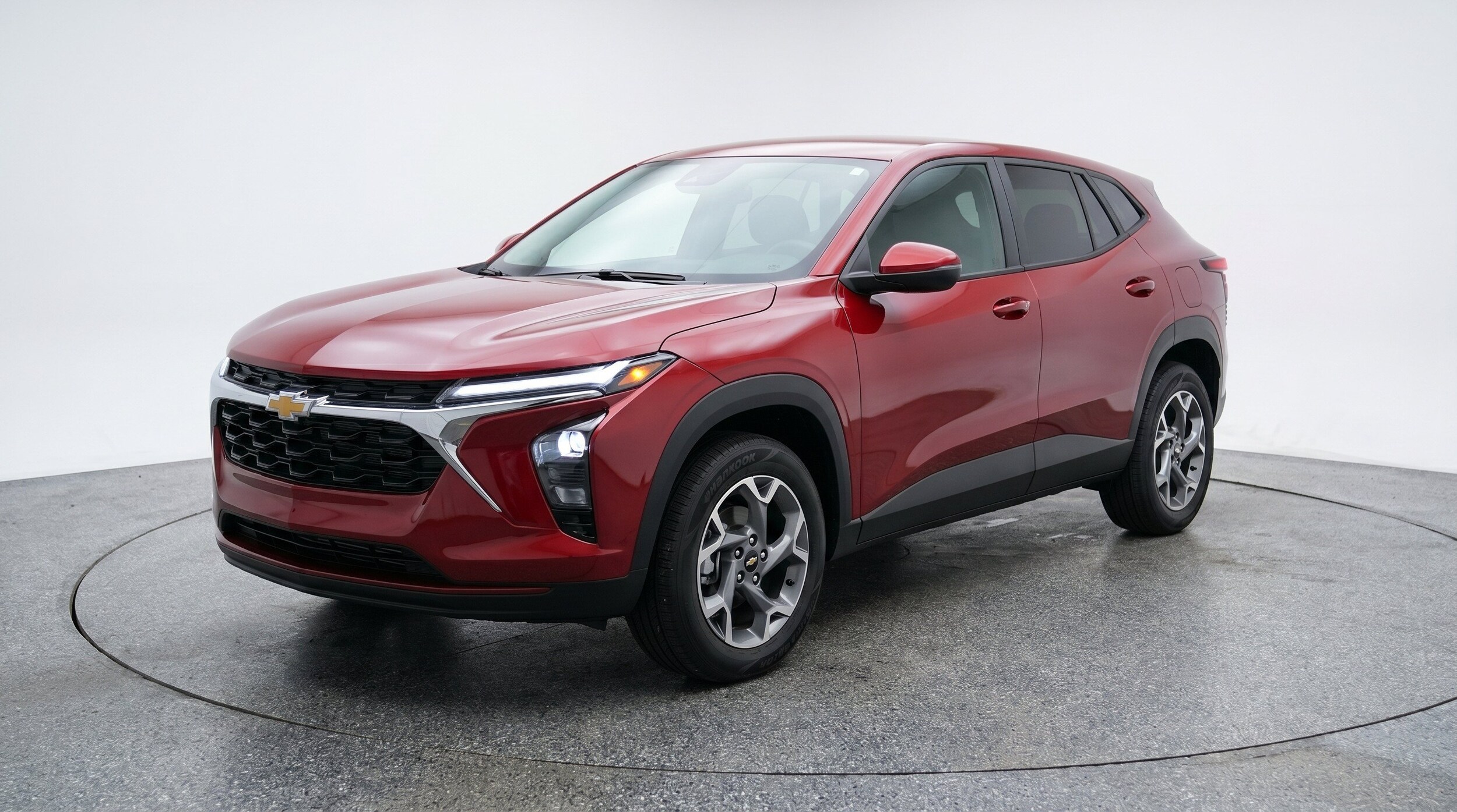 Thumbnail: 2025 Chevrolet Trax - 3