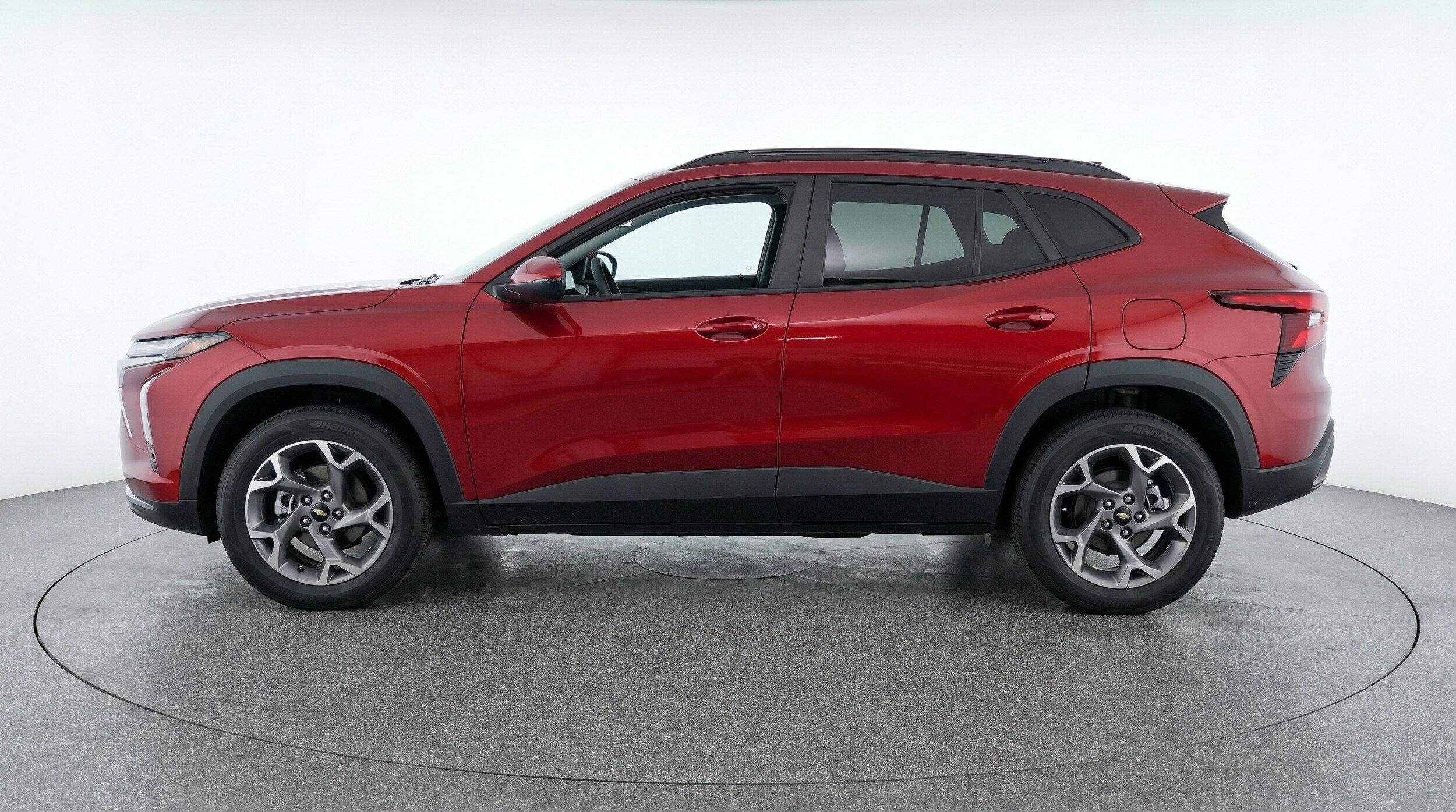 Thumbnail: 2025 Chevrolet Trax - 5