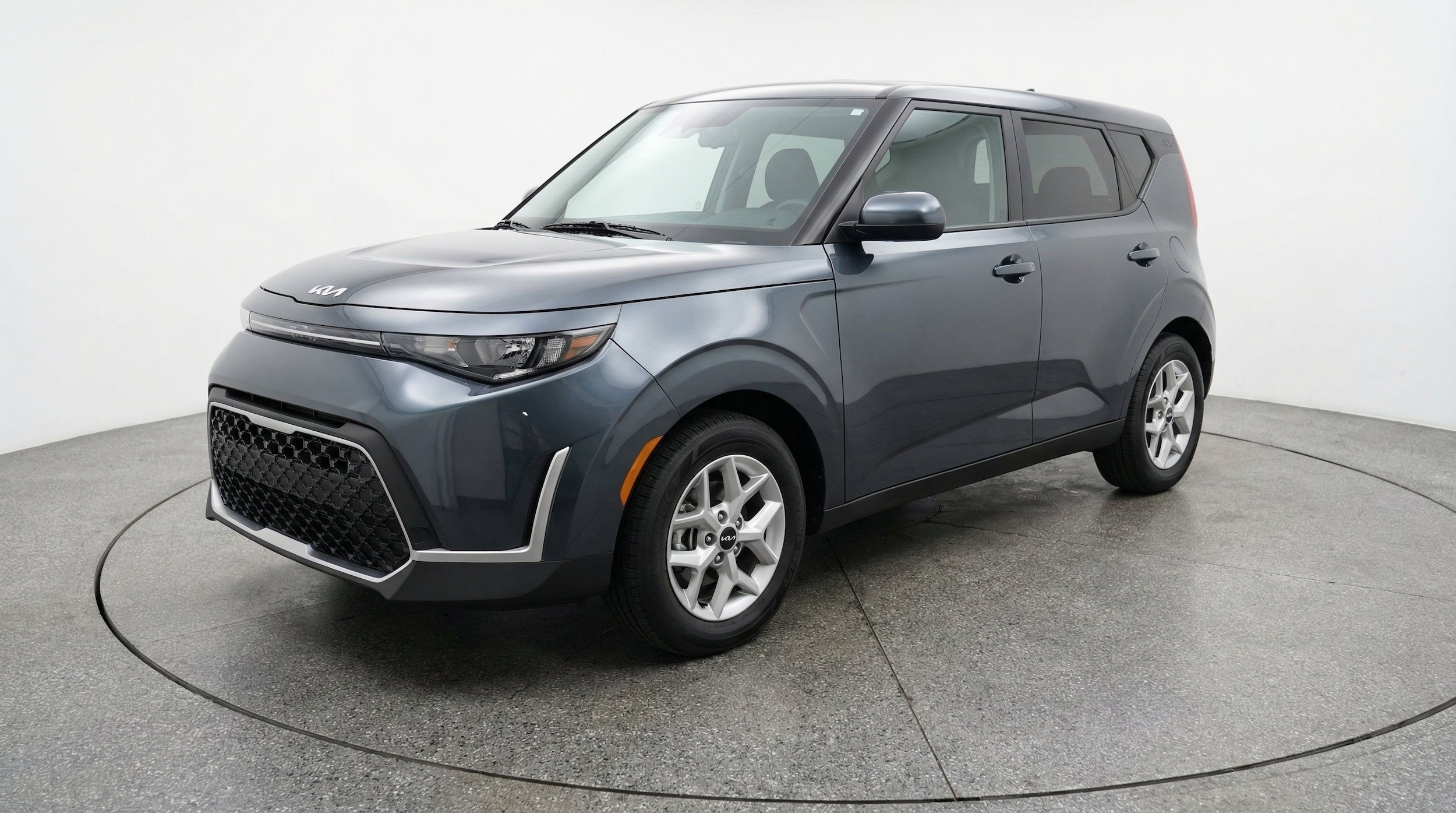 Thumbnail: 2025 Kia Soul - 3