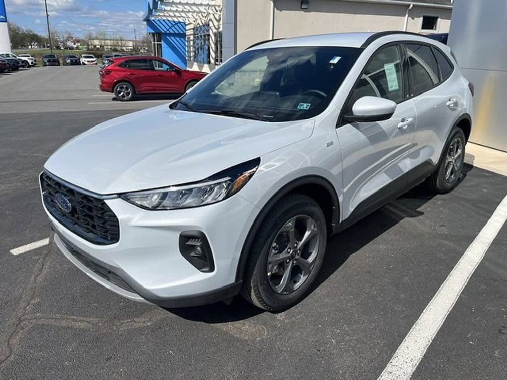 New 2026 Ford Escape Hybrid ST-Line Select SUV