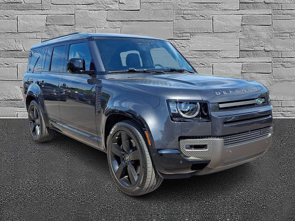 Used 2023 Land Rover Defender 130 X-Dynamic SE SUV
