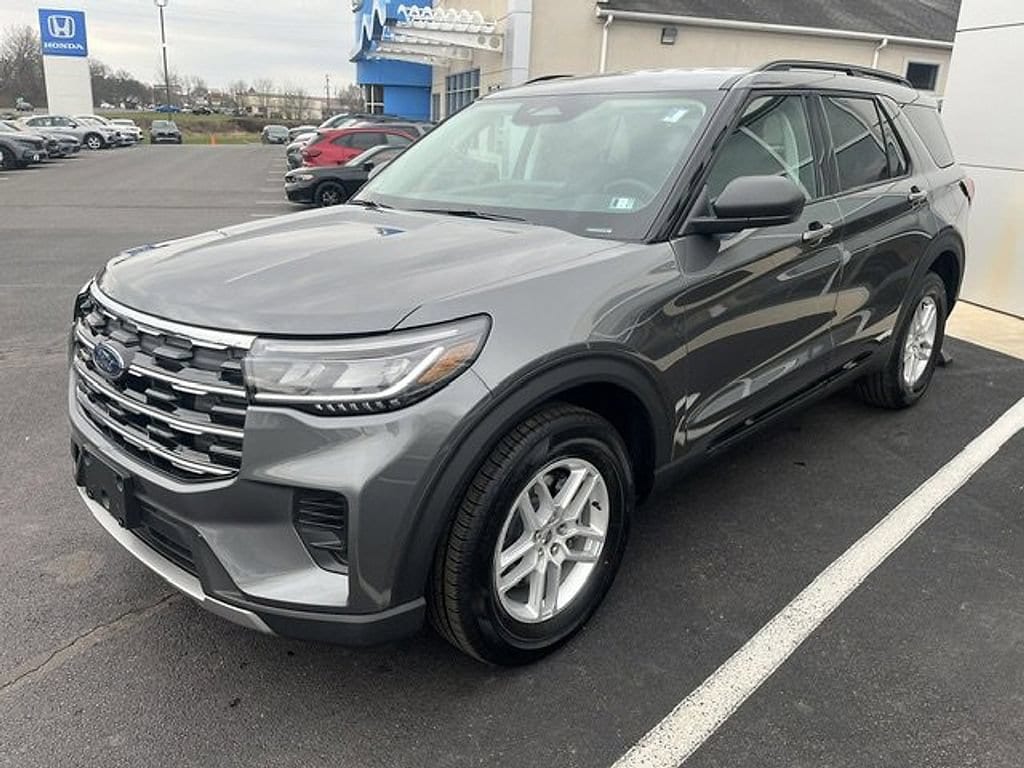 New 2026 Ford Explorer Active SUV