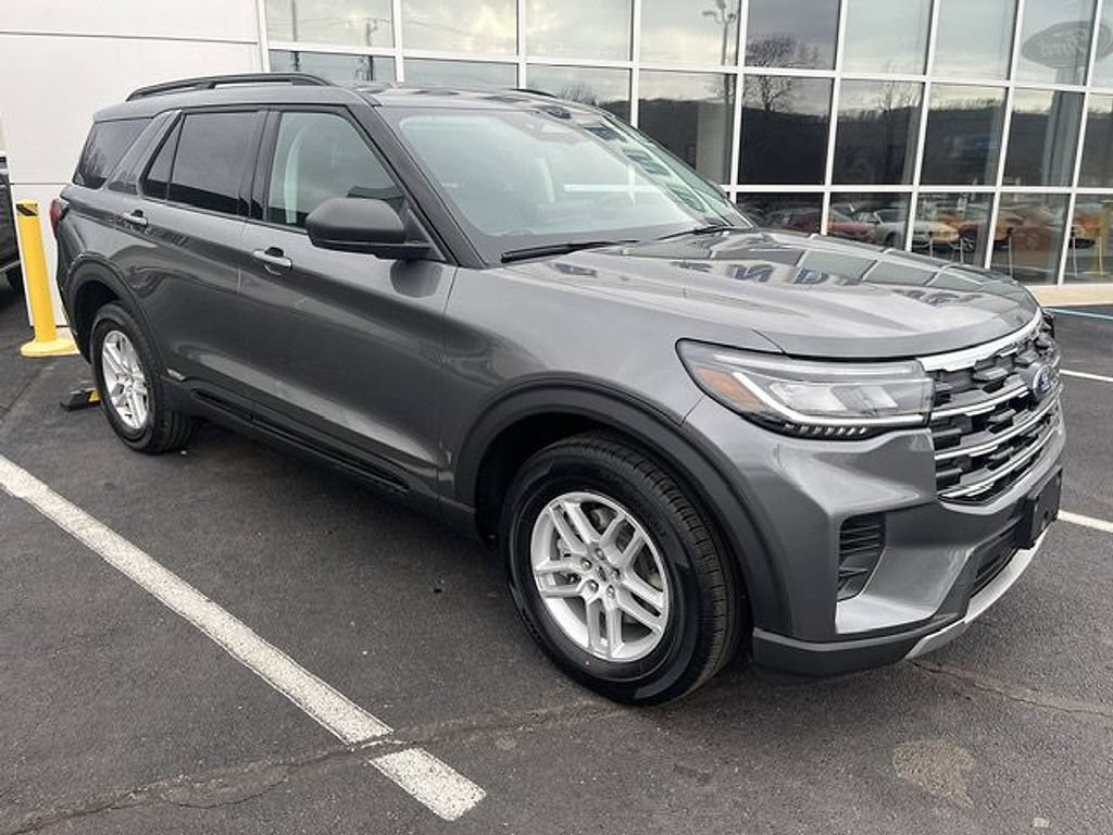 New 2026 Ford Explorer Active SUV