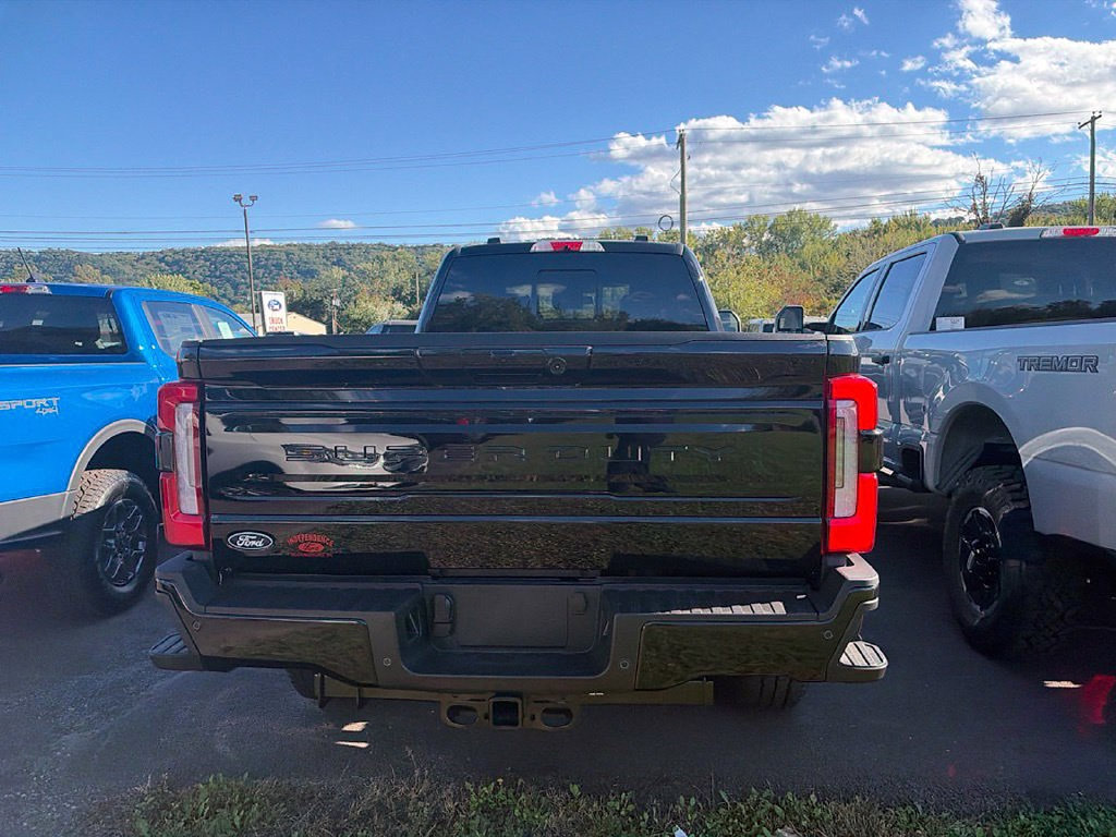 New 2027 Ford F-350SD Platinum Truck