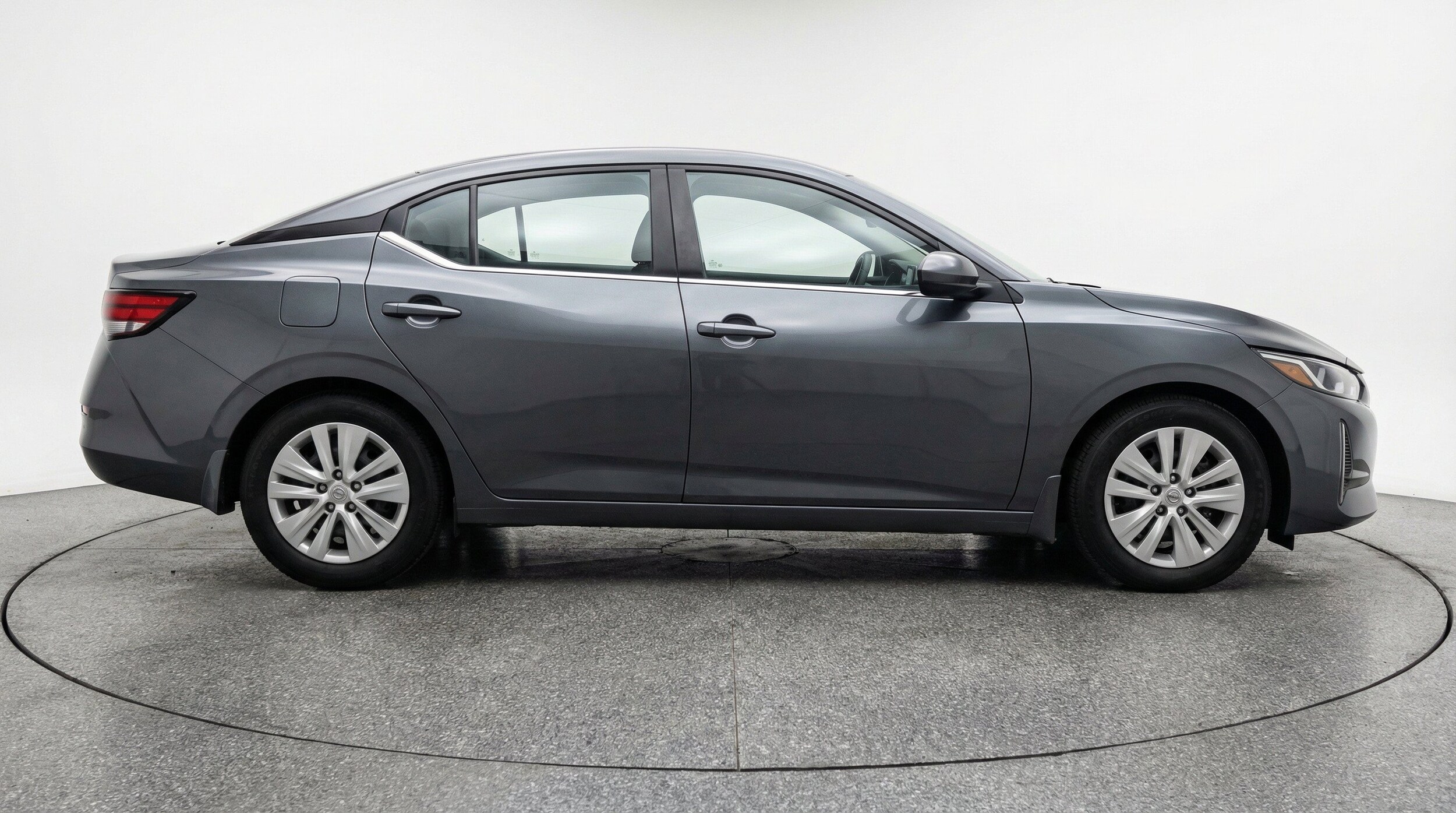 Thumbnail: 2025 Nissan Sentra - 10