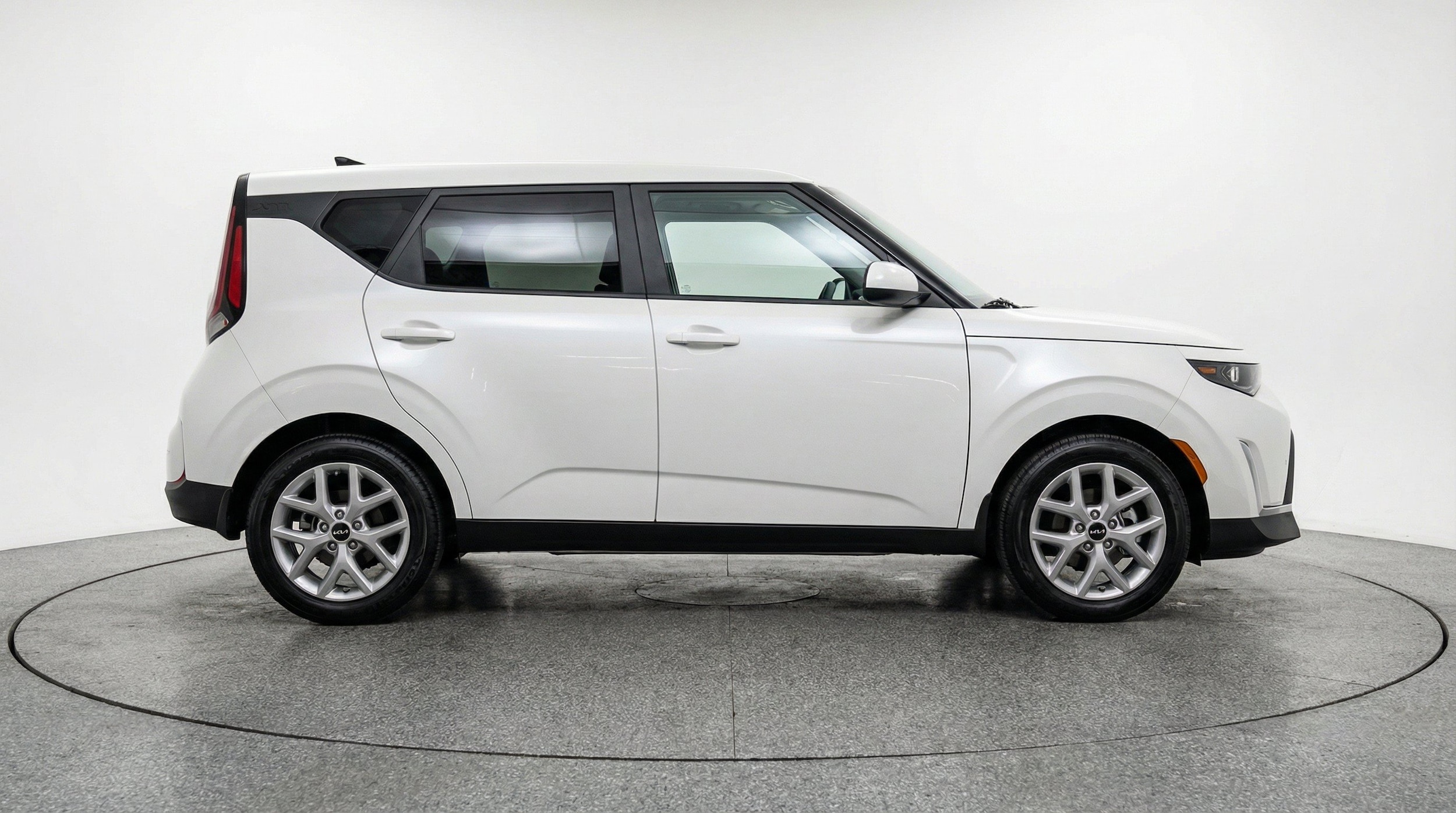 Thumbnail: 2025 Kia Soul - 11