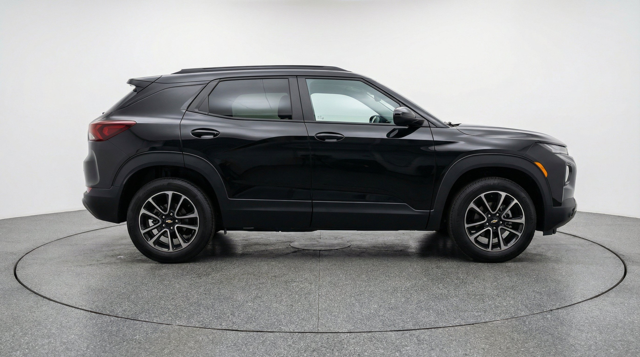 Thumbnail: 2025 Chevrolet TrailBlazer - 10