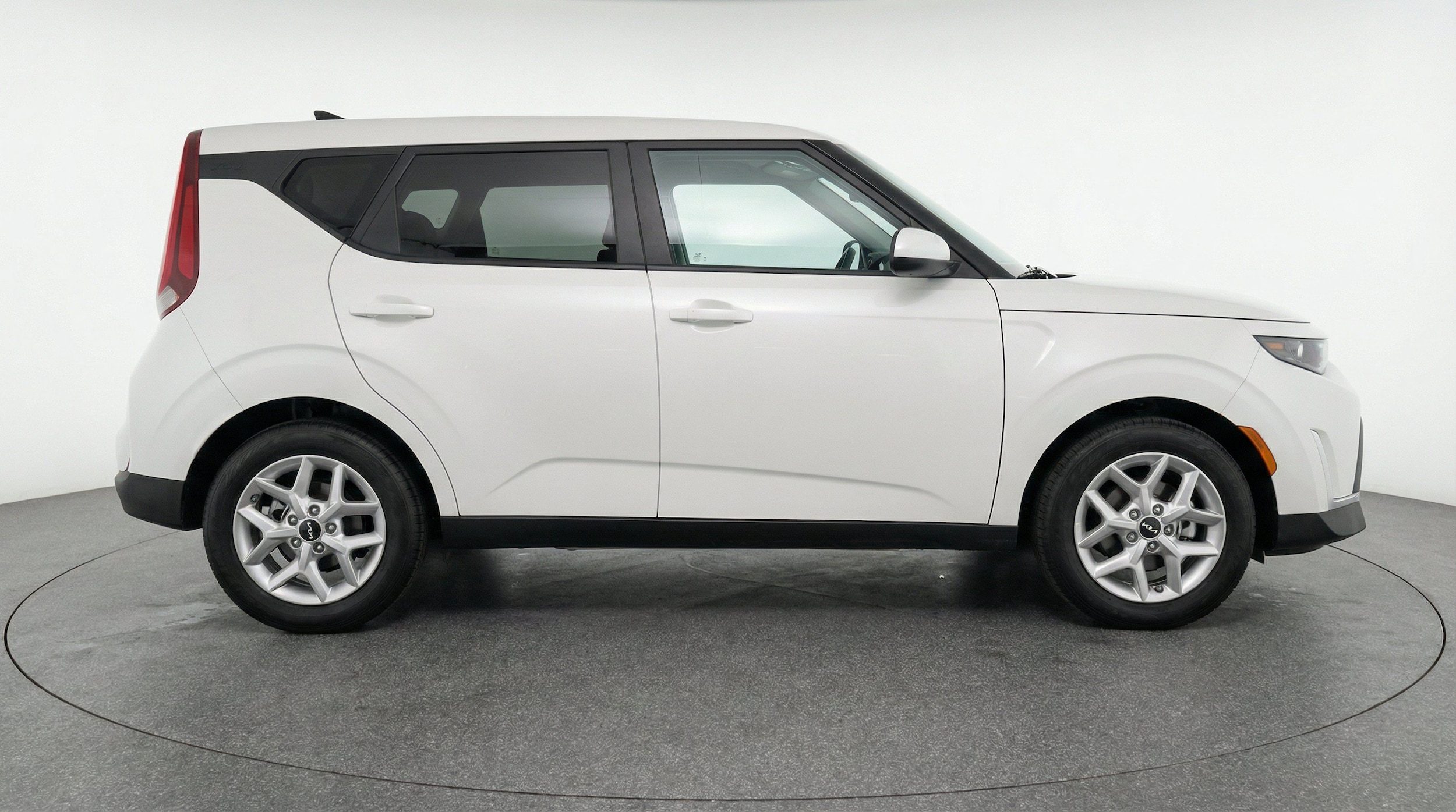 Thumbnail: 2025 Kia Soul - 10