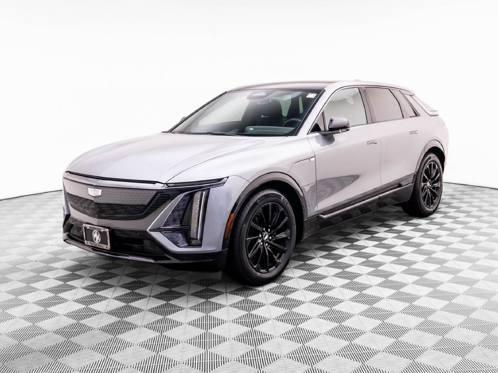 2024 Cadillac LYRIQ Sport 1
