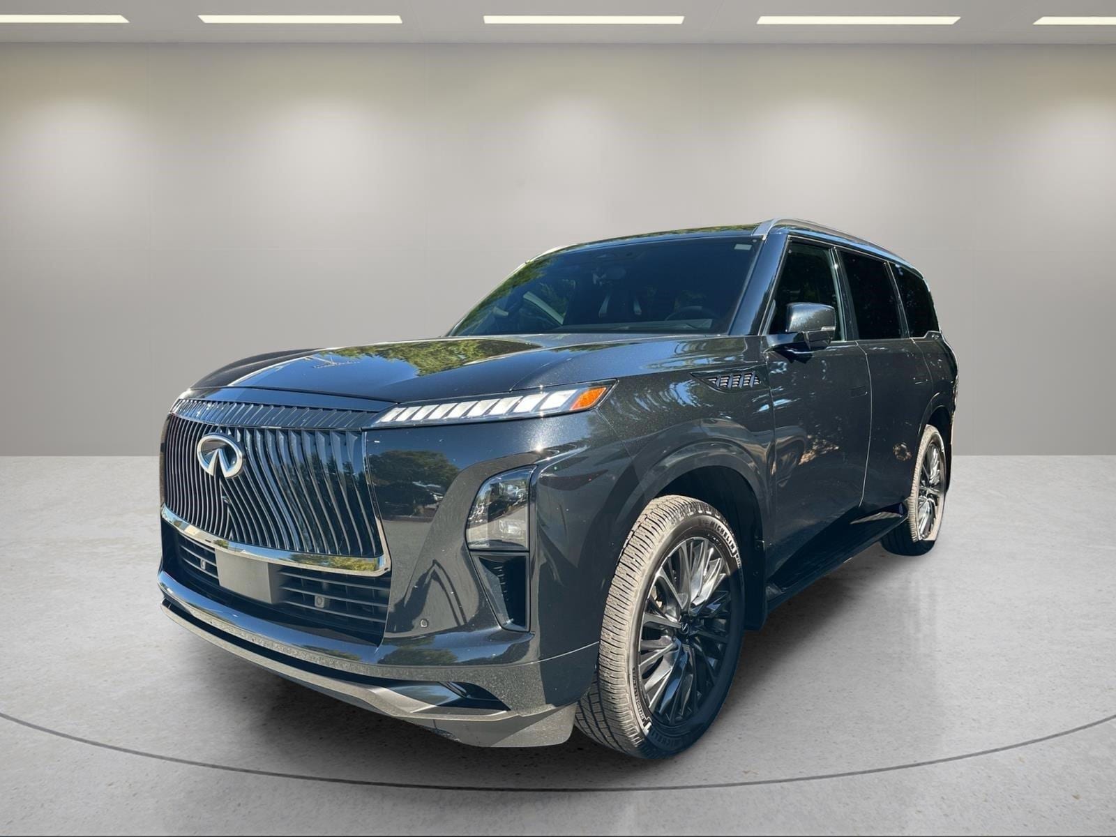 2025 INFINITI QX80