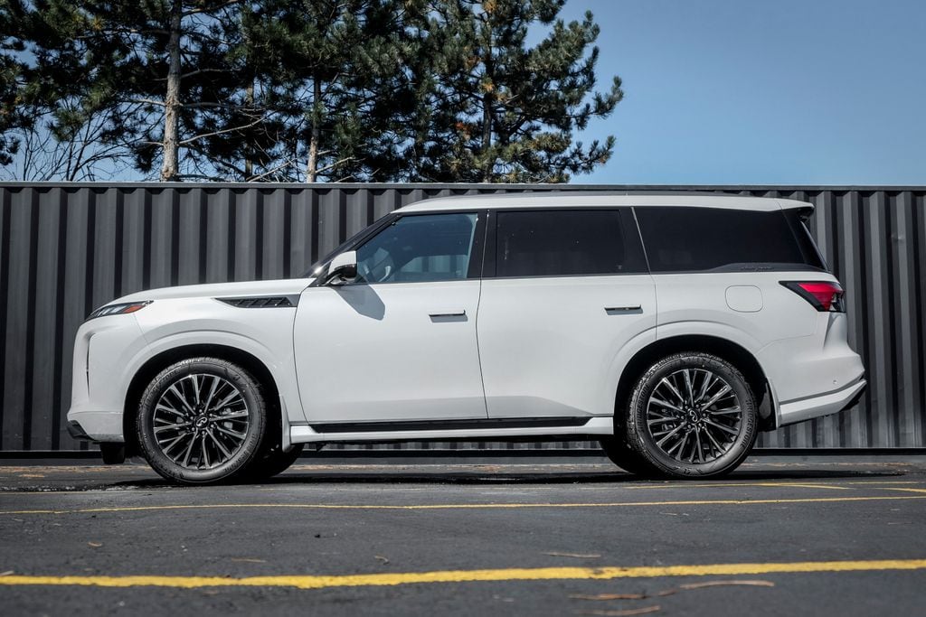 New 2027 INFINITI QX80 AUTOGRAPH SUV