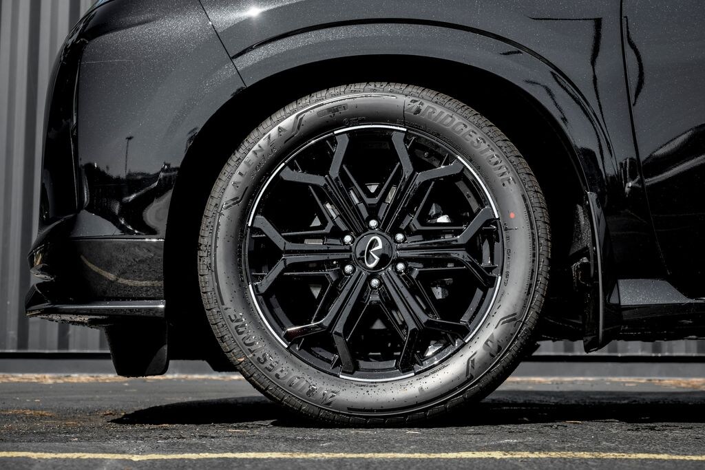 New 2027 INFINITI QX80 SPORT SUV