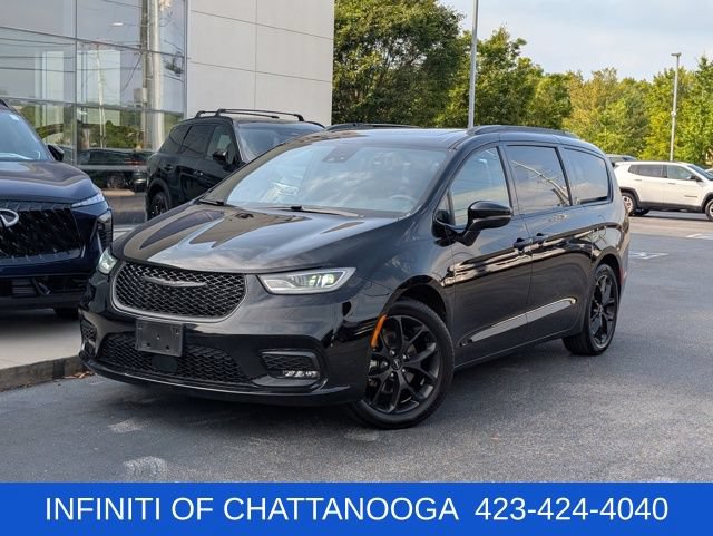  Chrysler Pacifica