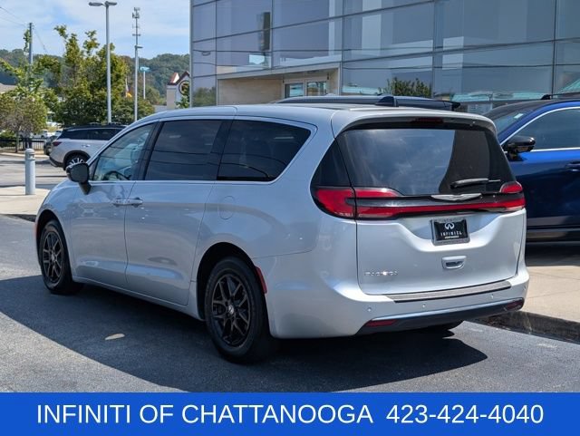Used 2024 Chrysler Pacifica Touring L Van Passenger Van