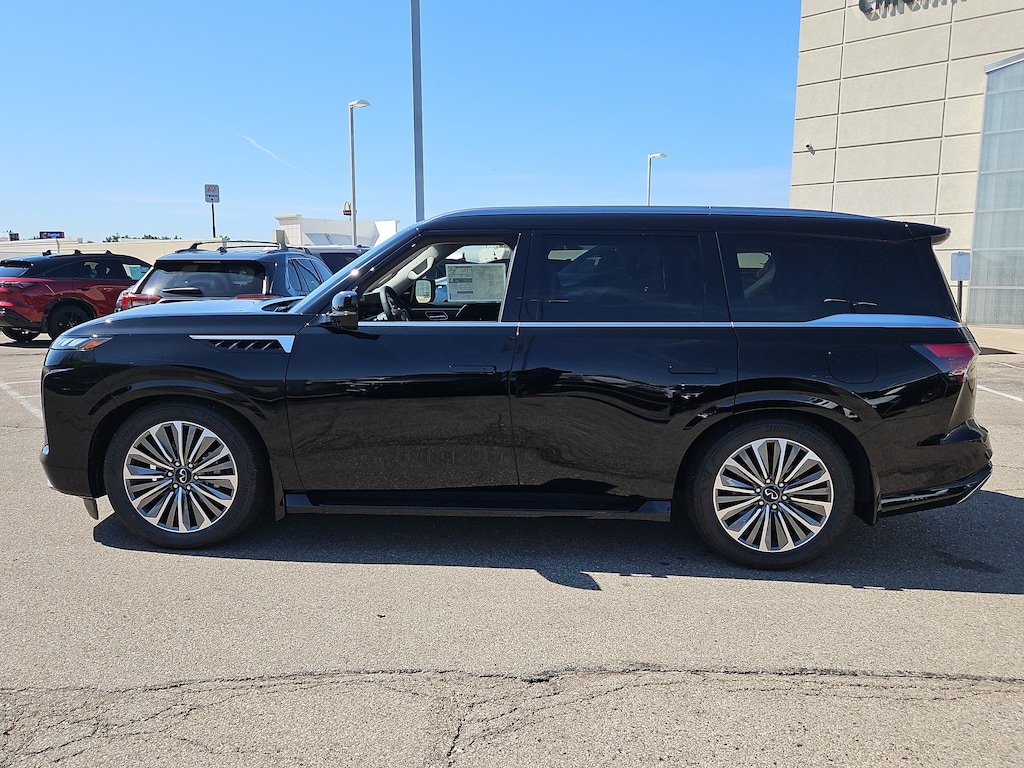New 2027 INFINITI QX80 LUXE SUV