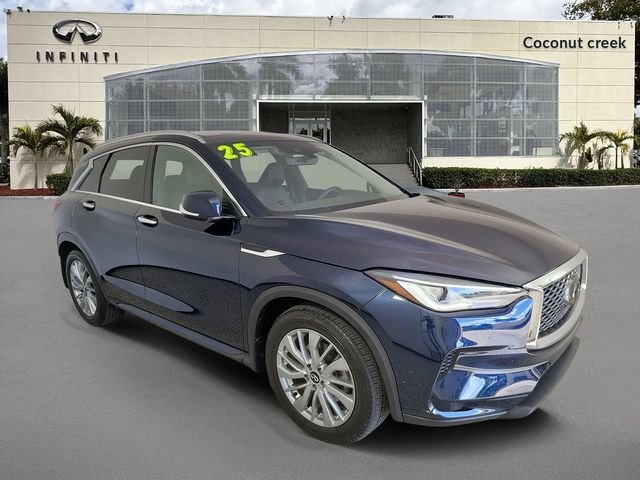2025 INFINITI QX50 Luxe