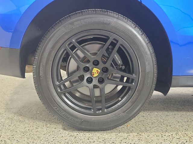 Used 2018 Porsche Macan Base SUV