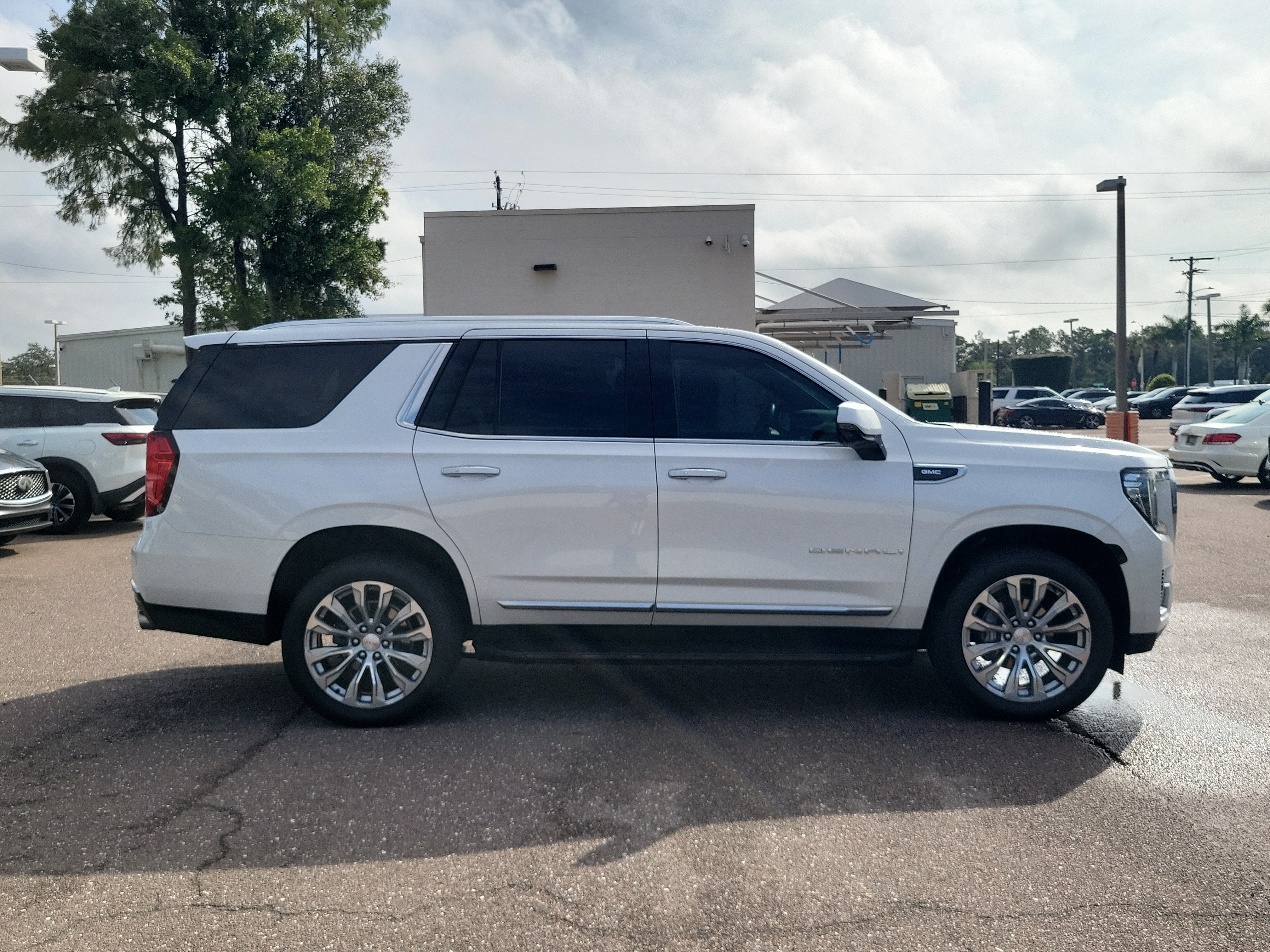 Used 2024 GMC Yukon Denali SUV