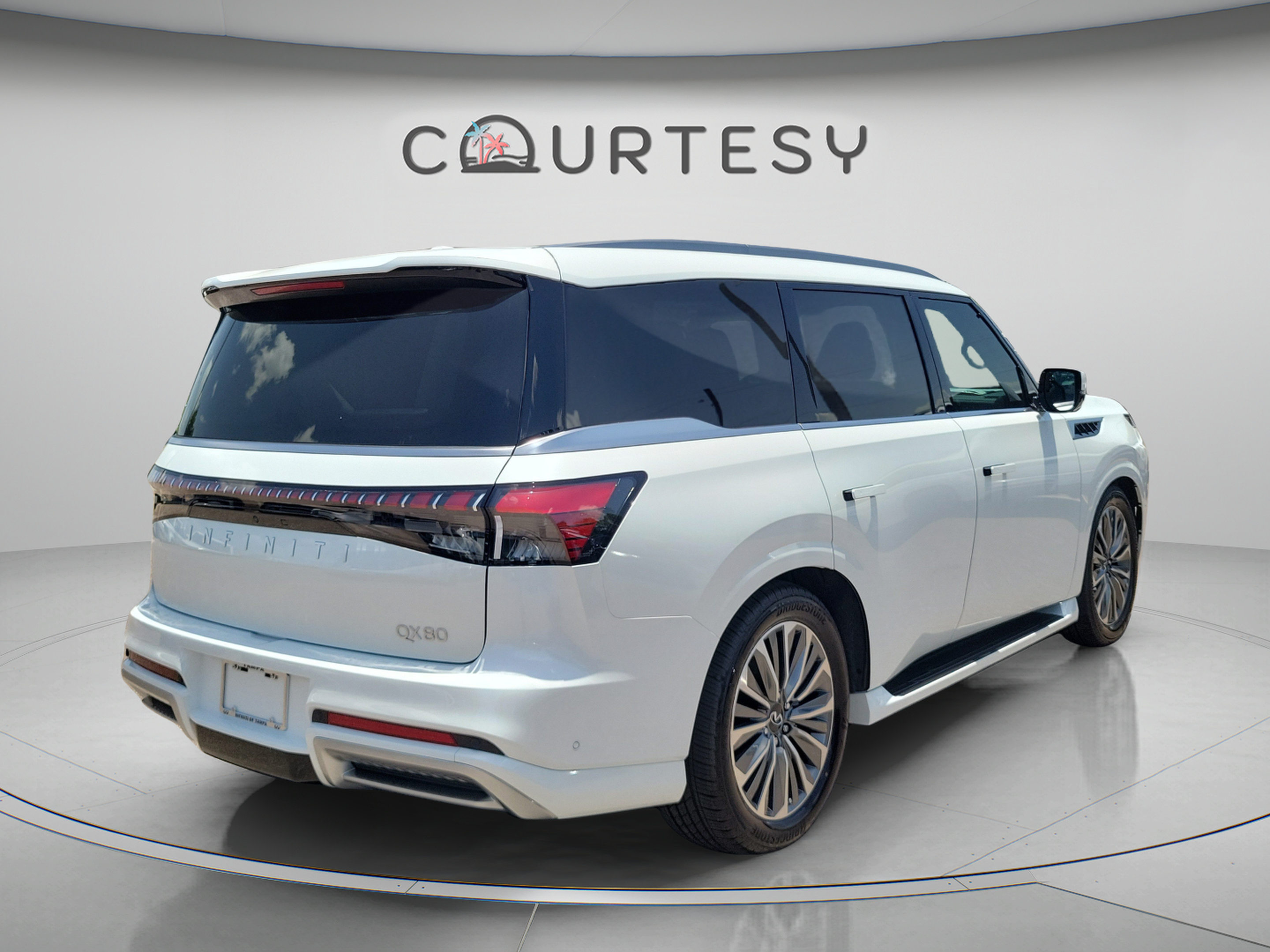 New 2027 INFINITI QX80 LUXE SUV