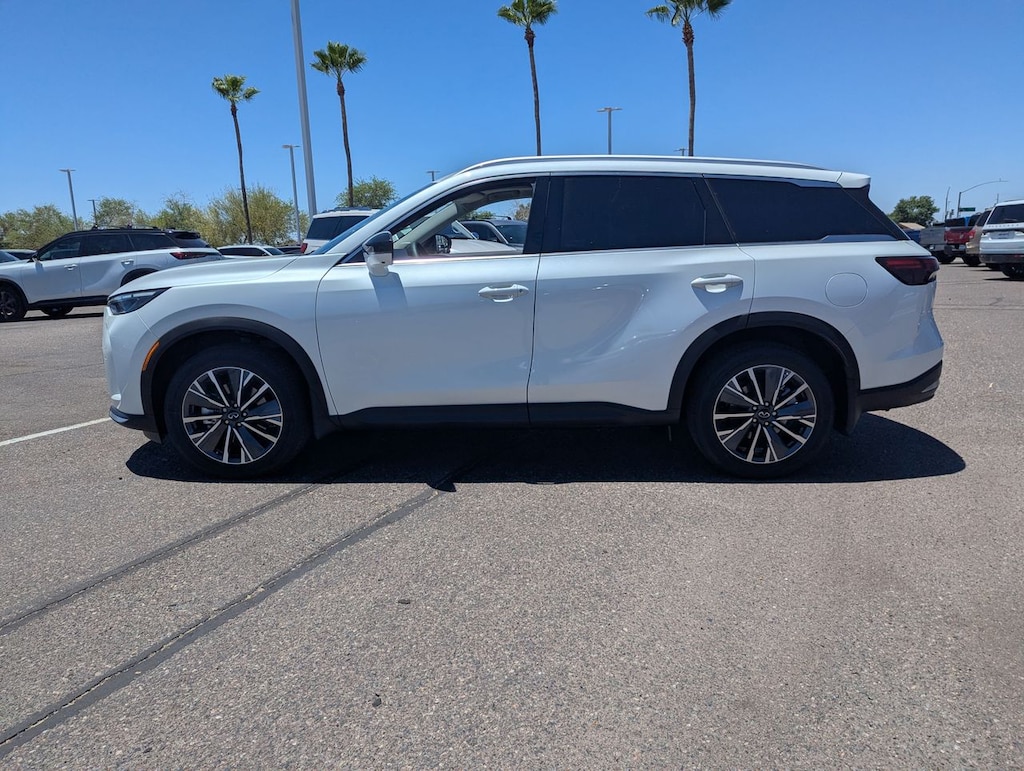 Certified 2027 INFINITI QX60 Luxe SUV