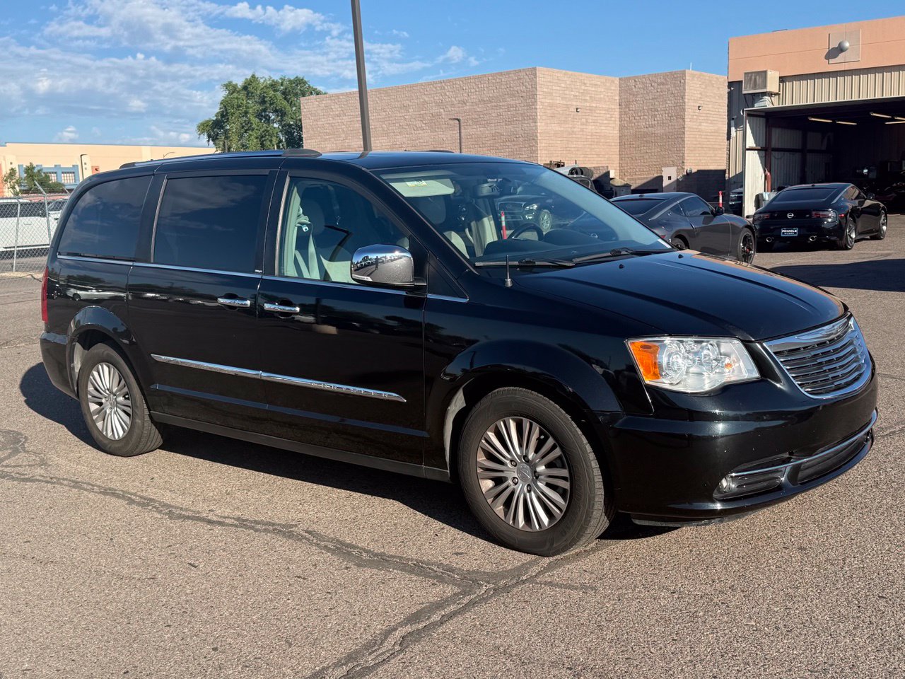 Used 2013 Chrysler Town & Country Limited Van LWB Passenger Van