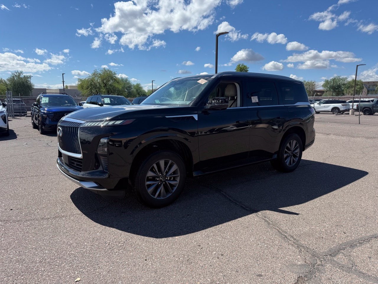 2025 INFINITI QX80