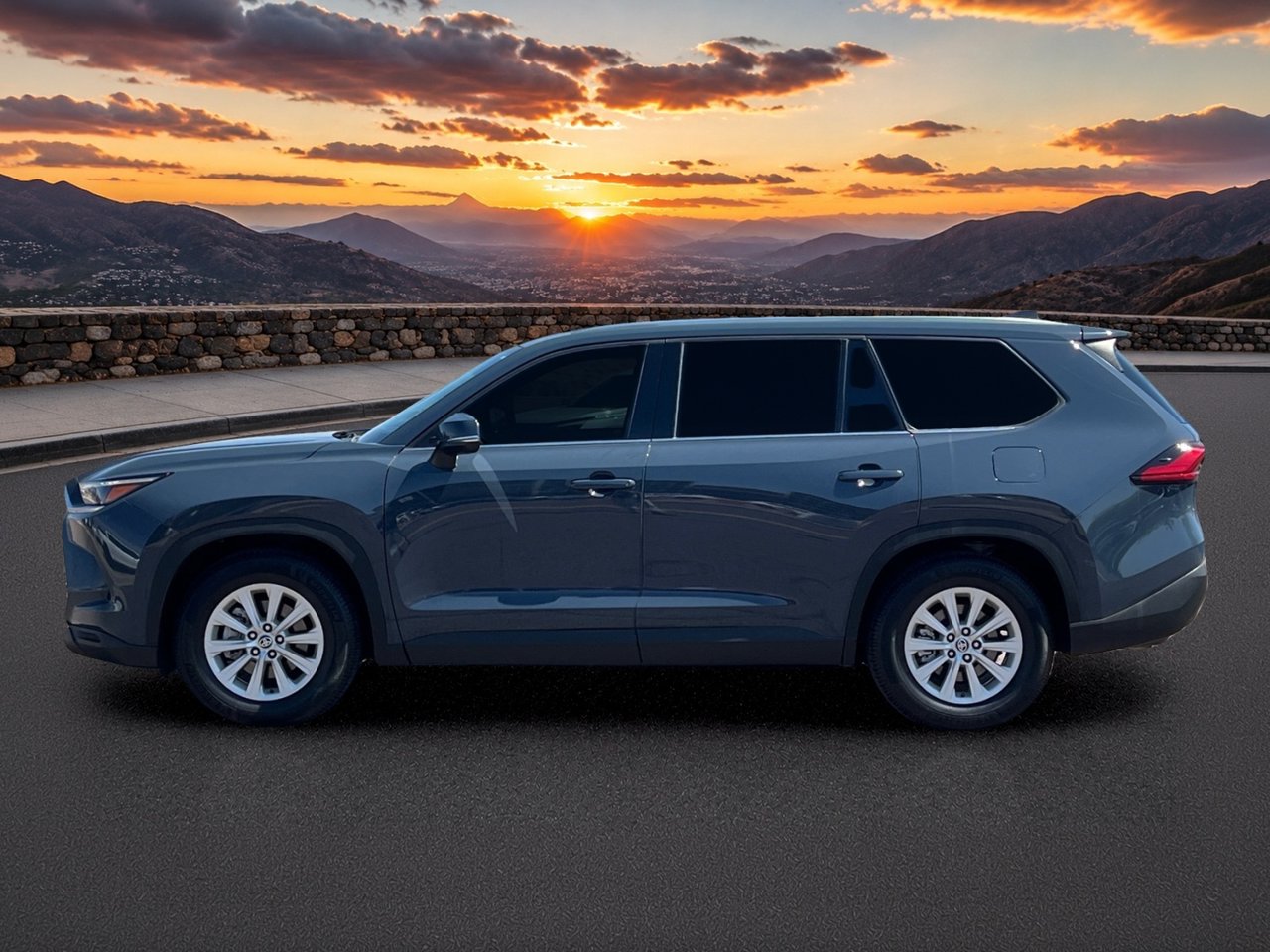 Used 2024 Toyota Grand Highlander XLE SUV
