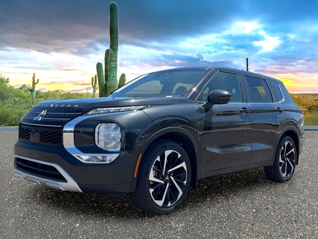 Used 2023 Mitsubishi Outlander SE SUV