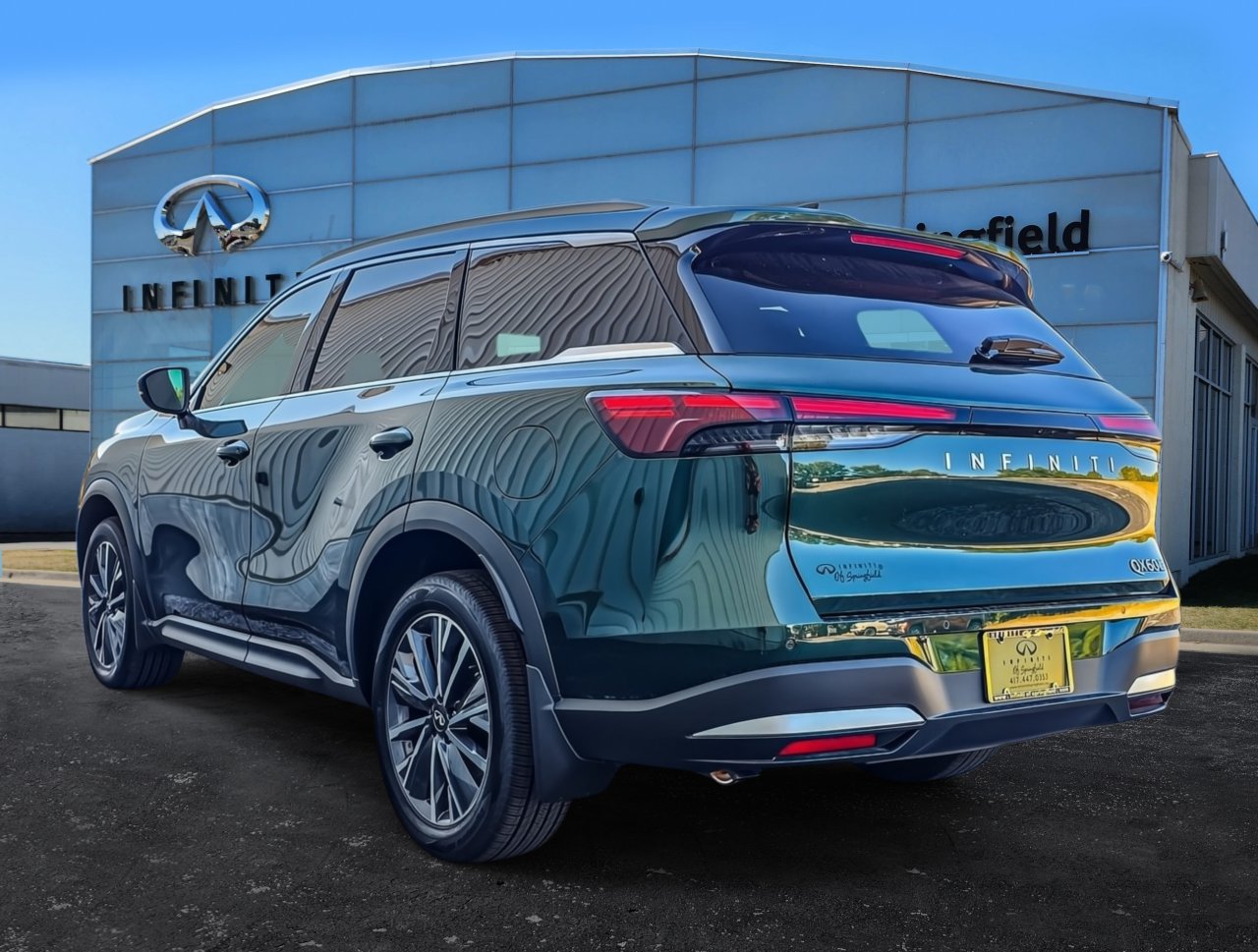 New 2027 INFINITI QX60 LUXE SUV