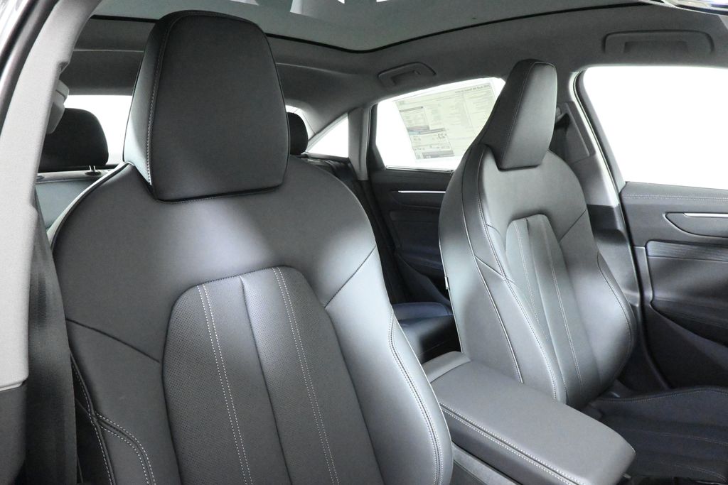2026 Audi A6 Premium Plus - Photo 32