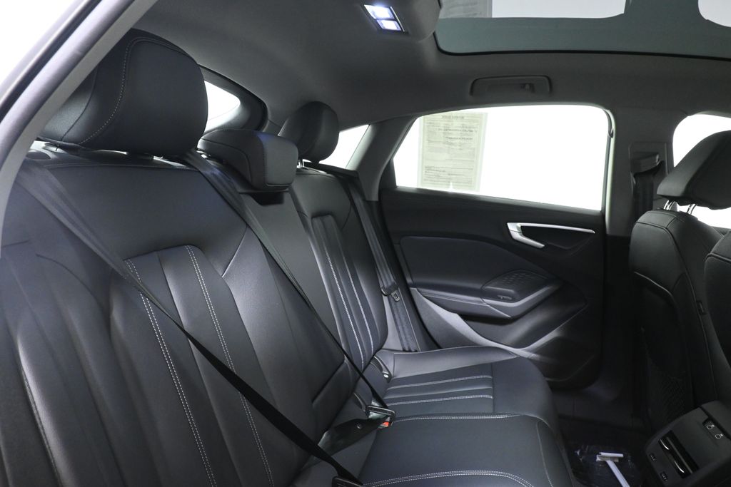 2025 Audi New A5 Premium - Photo 30