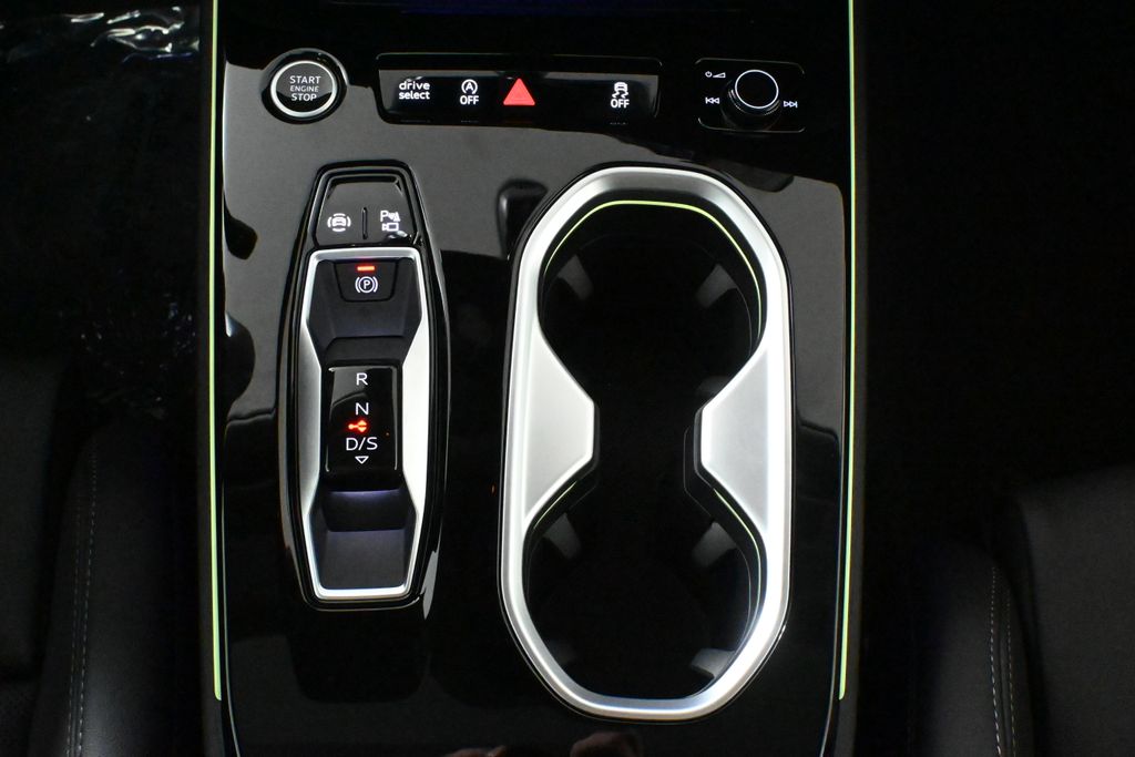 2026 Audi A6 Premium Plus - Photo 22
