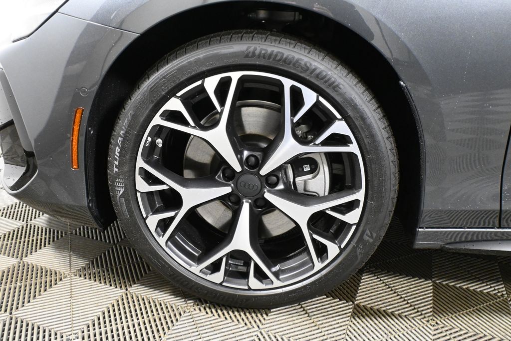 2026 Audi A6 Premium Plus - Photo 12