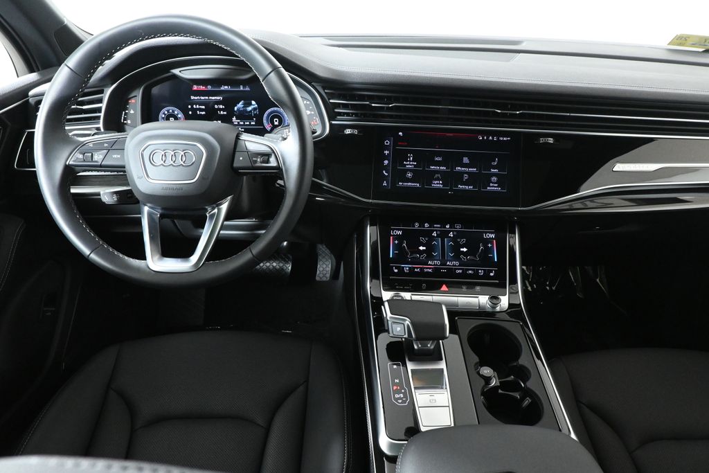 2026 Audi Q7 Premium Plus - Photo 17